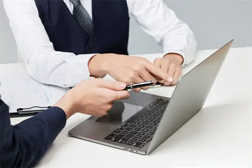 大理大学李林简介